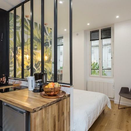 Studio D'Architecte Au Pied De Tour Eiffel Daire Paris Dış mekan fotoğraf